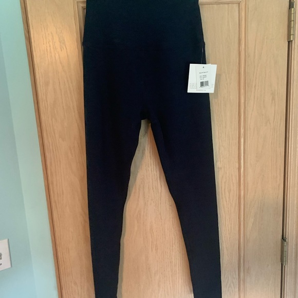 Beyond Yoga Spacedye Take Me Higher Legging Medium Navy - Picture 7 of 8